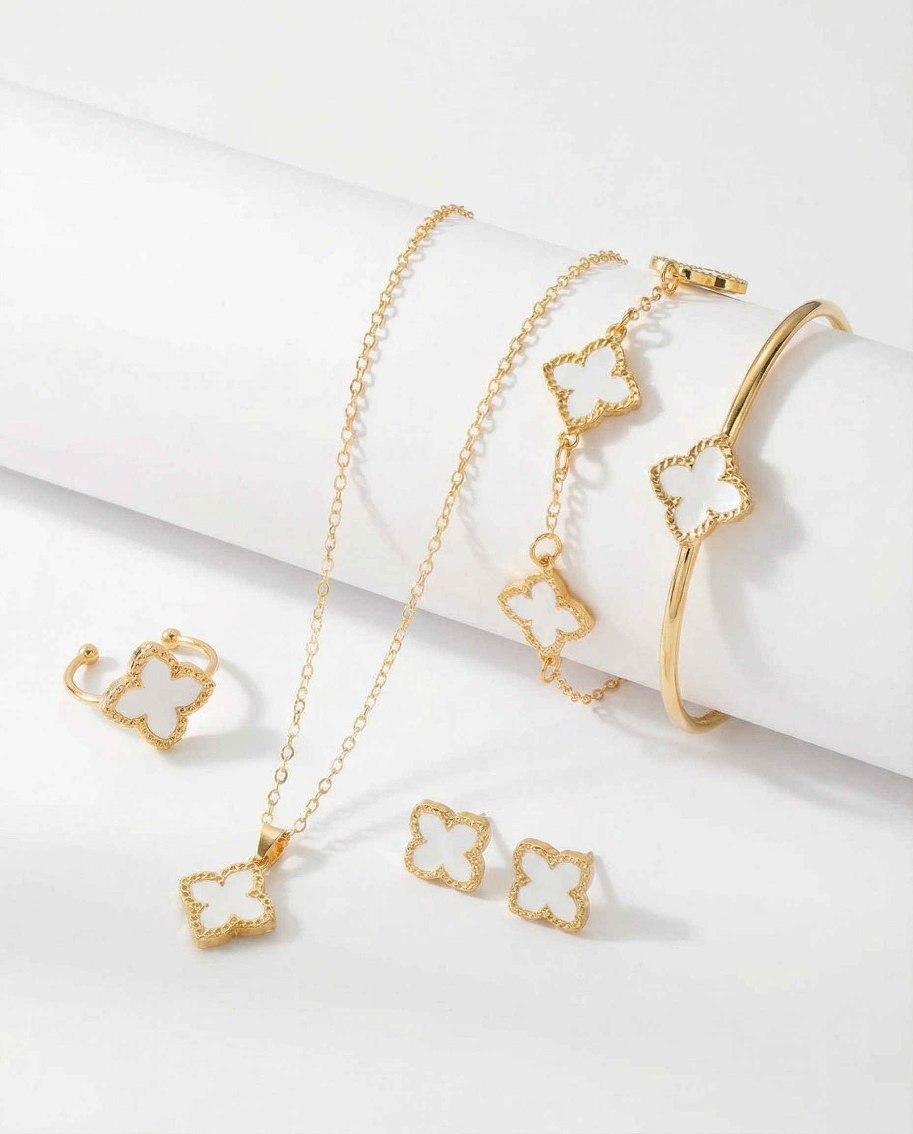 Clover Luxe Set