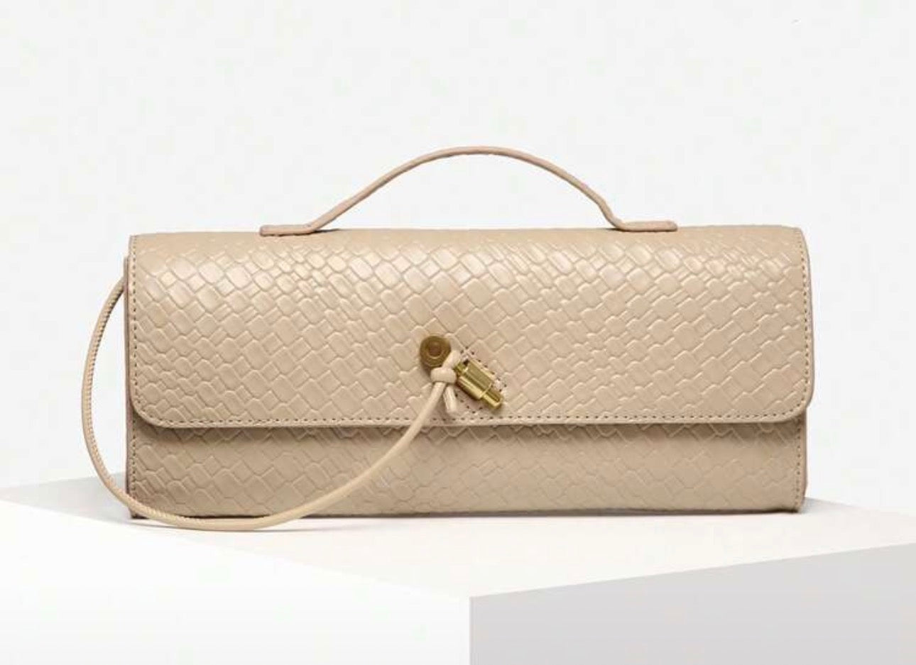 Riviera Croc Clutch