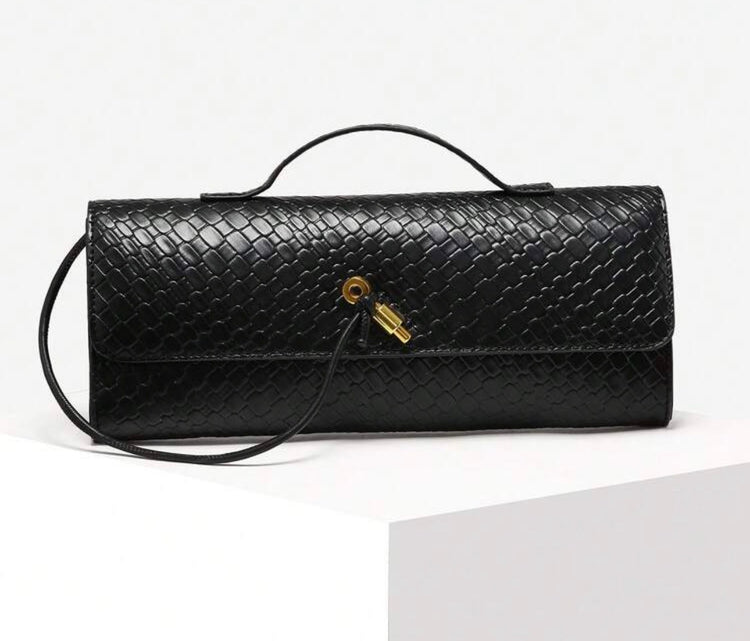 Riviera Croc Clutch